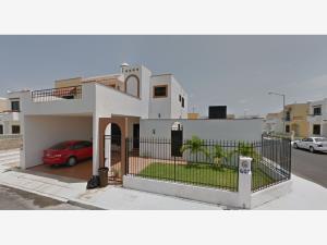 Casa en venta en Gran Santa Fe, Mérida, Yucatán Casa en venta en Gran Santa Fe, Mérida, Yucatán