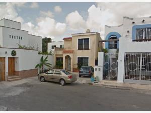 Casa en venta en La Toscana, Solidaridad — foto 2 de 12