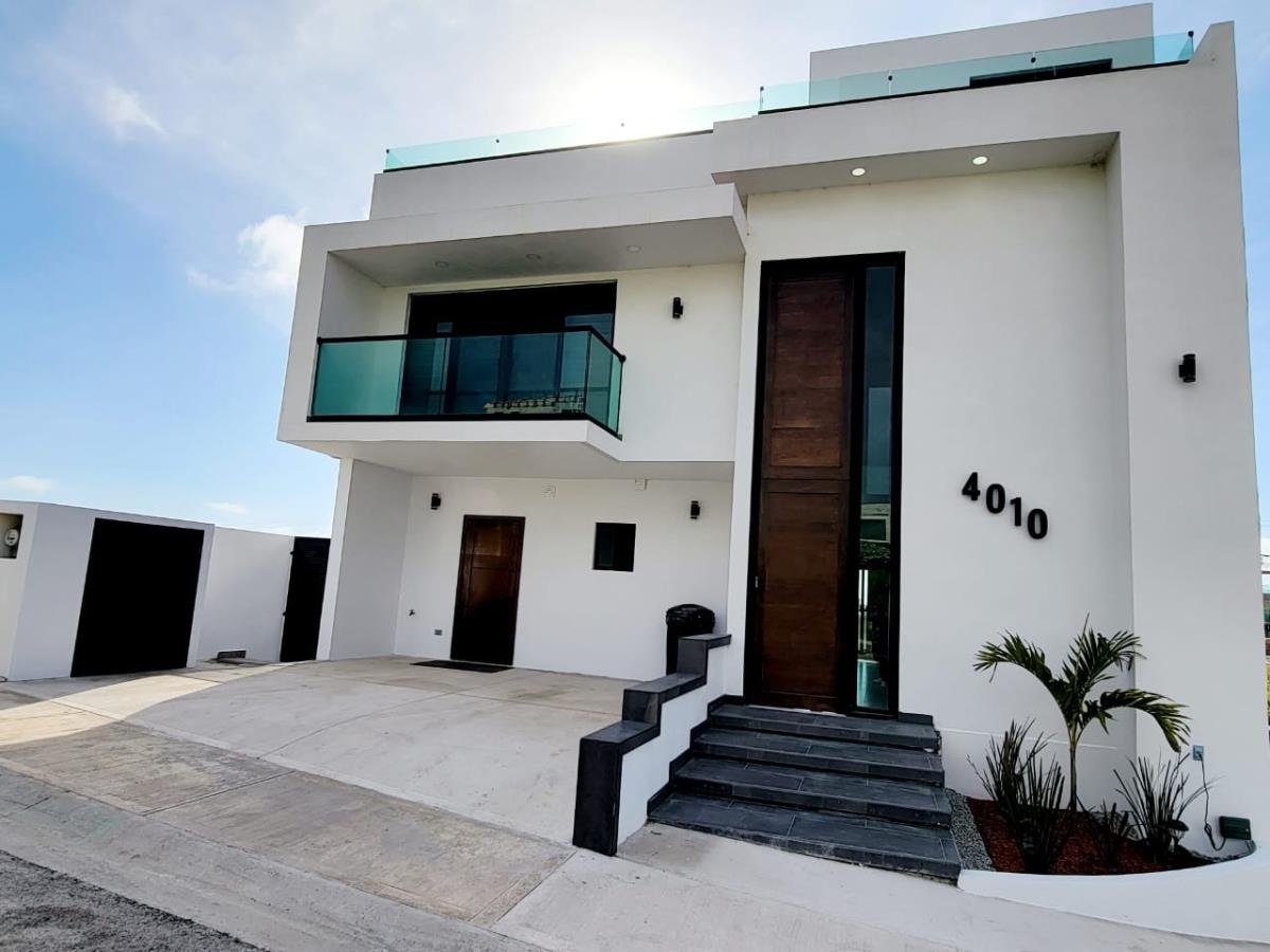 Casa en venta en Punta Azul, Playas de Rosarito — foto 1 de 21