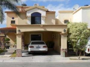 Casa en venta en Montecarlo Residencial, Hermosillo, Sonora