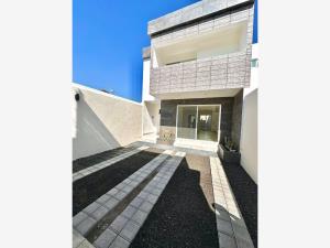 Casa en venta en Lazaro Cardenas, Jiutepec — foto 2 de 17