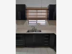 Casa en venta en Colinas del Valle, Monterrey — foto 2 de 26