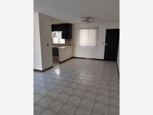 Casa en venta en Bosques del Poniente, Santa Catarina — foto 3 de 13