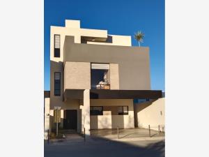 Casa en venta en Alyssa, Ramos Arizpe — foto 2 de 29