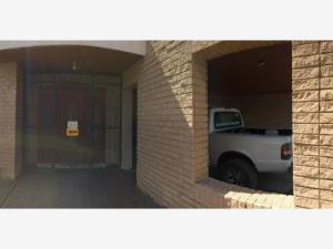 Casa en venta en Los Doctores, Saltillo — foto 3 de 5