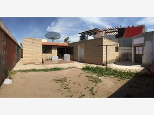 Casa en venta en Los Doctores, Saltillo — foto 2 de 5
