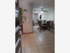 Casa en venta en Bosques del Poniente, Santa Catarina — foto 3 de 31