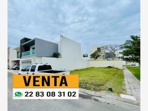 Terreno en venta en Lomas del Sol, Alvarado, Veracruz de Ignacio de la Llave Terreno en venta en Lomas del Sol, Alvarado, Veracruz de Ignacio de la Llave