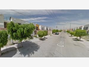 Casa en venta en Colinas del Carmen, León — foto 3 de 12