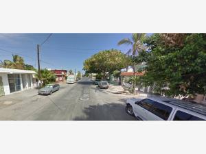 Casa en remate en Centro, La Paz, Baja California Sur