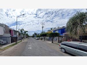 Casa en venta en Jardines Del Valle, Zapopan — foto 3 de 10