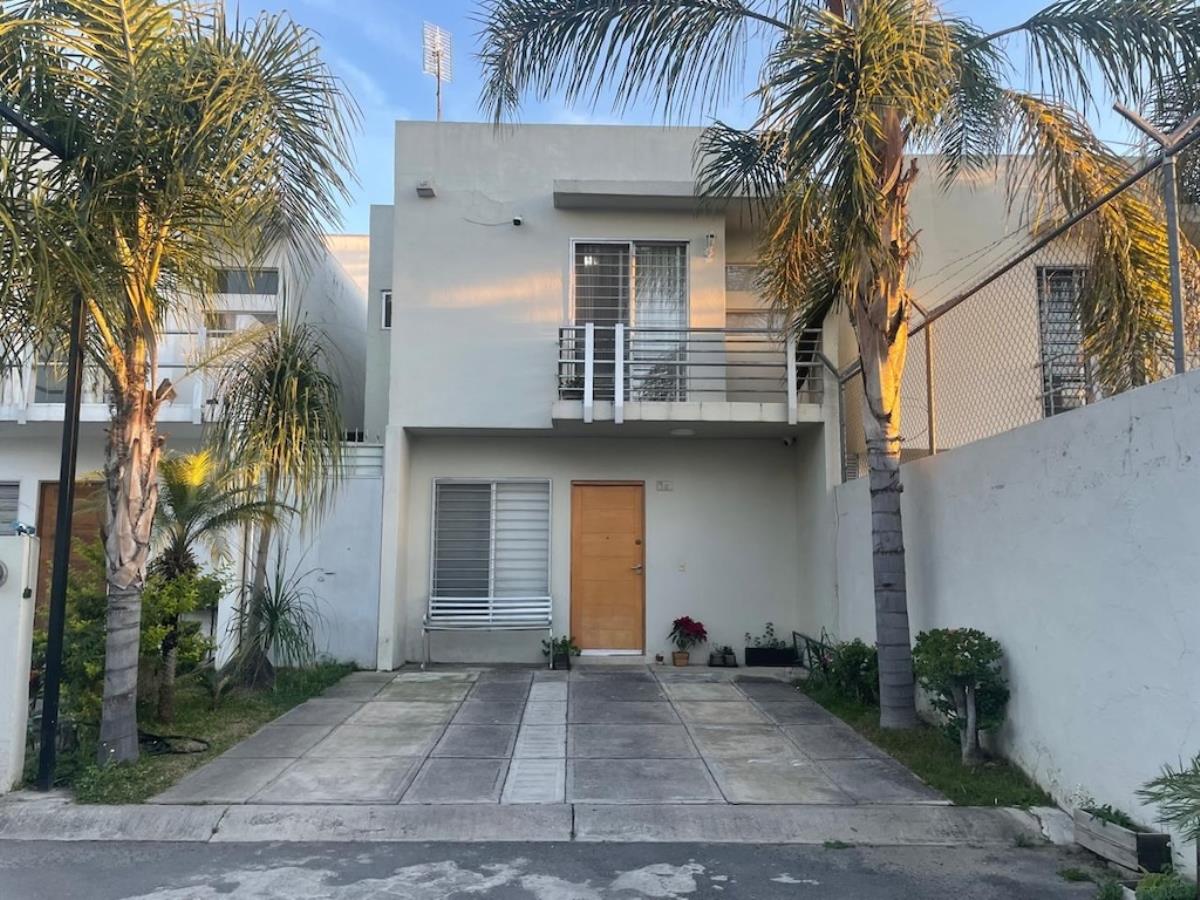 Casa en venta en Jardines de las Fuentes, Zapopan — foto 1 de 15