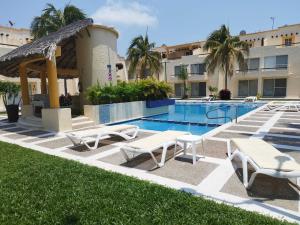 Departamento en venta en Granjas del Marqués, Acapulco de Juárez — foto 2 de 8