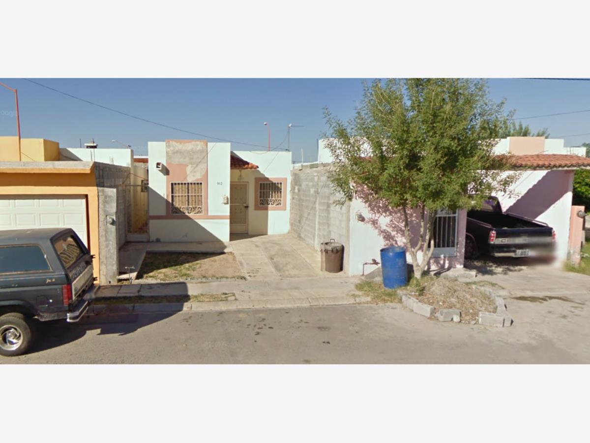 Casa en venta en Villas de San Miguel, Nuevo Laredo — foto 1 de 10