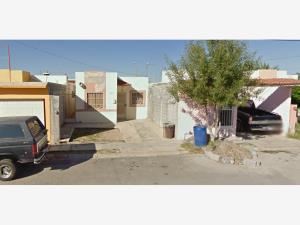 Casa en remate en Villas de San Miguel, Nuevo Laredo, Tamaulipas