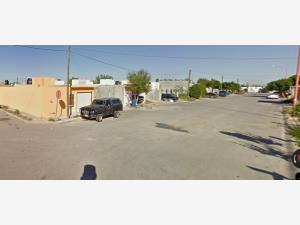 Casa en venta en Villas de San Miguel, Nuevo Laredo — foto 3 de 10