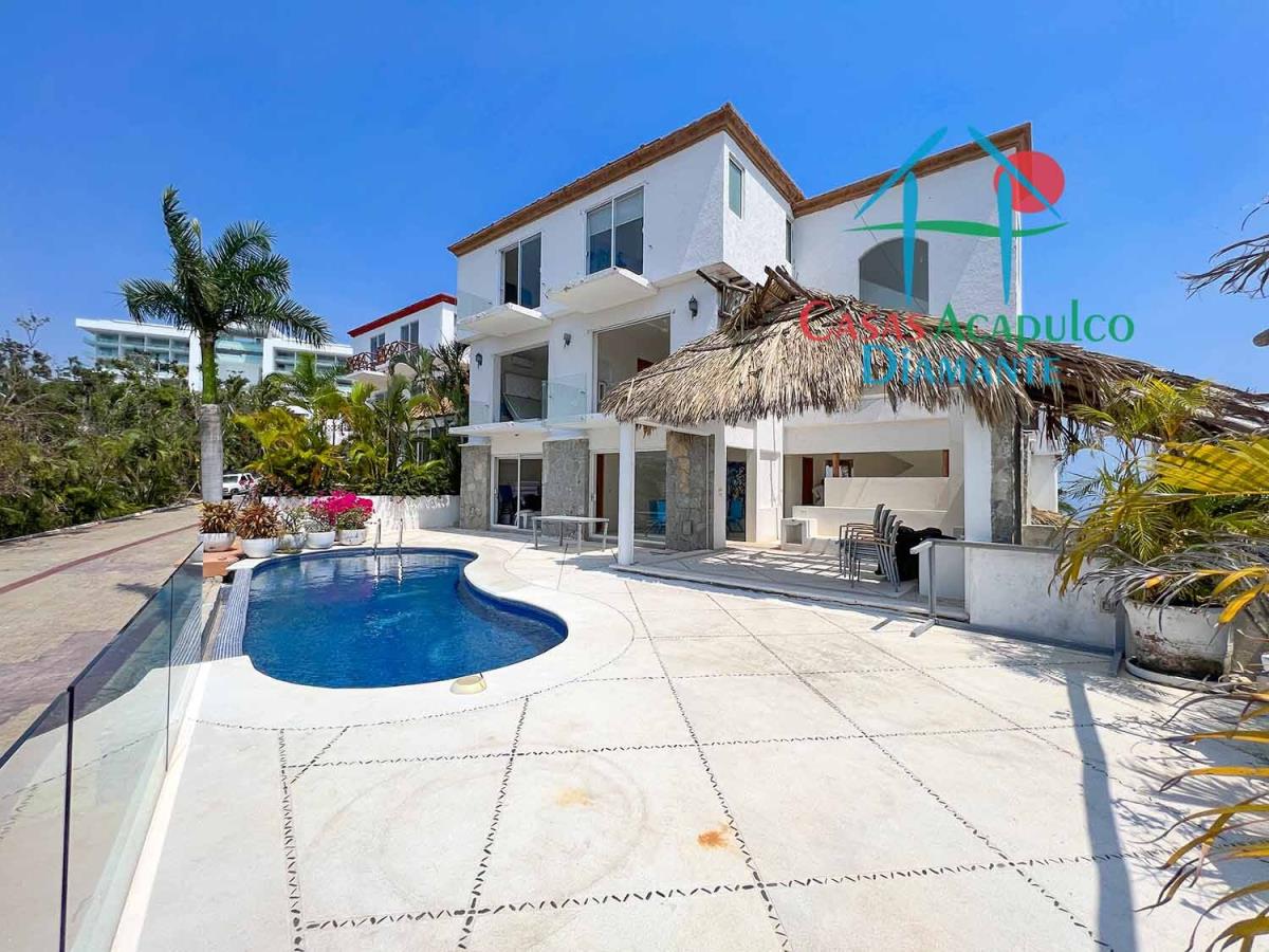 Casa en venta en Brisas del Marqués, Acapulco de Juárez — foto 1 de 59