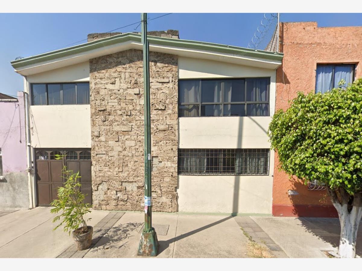 Casa en venta en Industrial, Gustavo A. Madero — foto 1 de 12