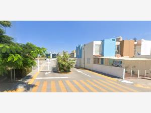 Casa en venta en Parques del Palmar, San Pedro Tlaquepaque — foto 3 de 10