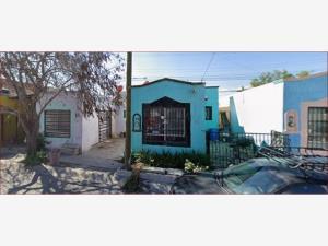Casa en venta en Misión San Juan, García — foto 2 de 10