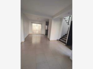 Casa en venta en San Mateo Otzacatipan, Toluca — foto 2 de 13