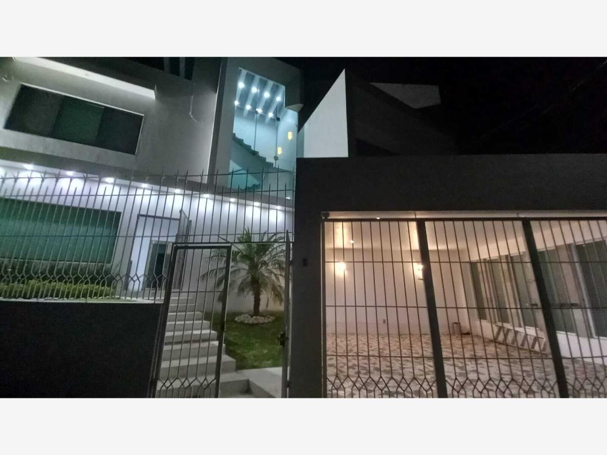 Casa en venta en Jardines de Tlayacapan, Tlayacapan — foto 1 de 20