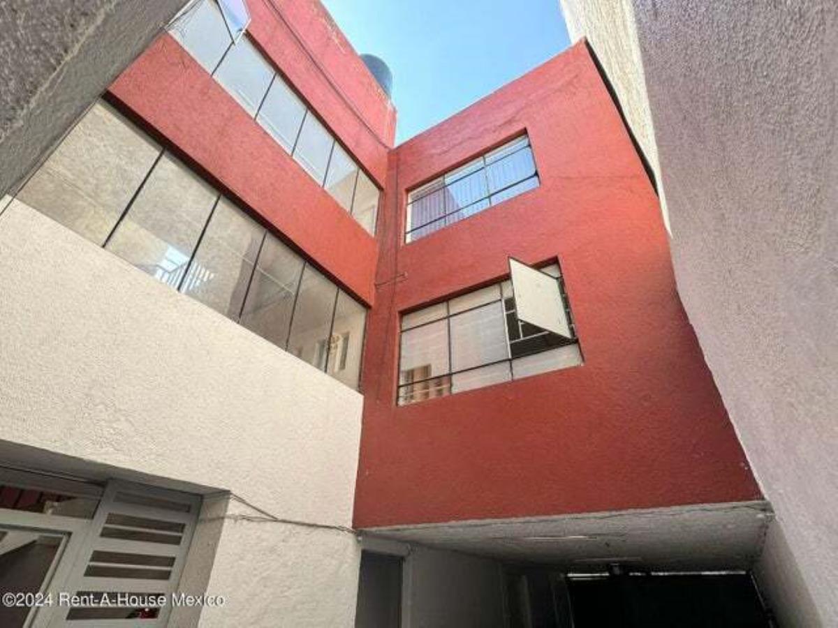Edificio en venta en San Andres Tetepilco, Iztapalapa — foto 1 de 14