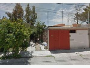 Casa en Residencial Floresta, Irapuato, Guanajuato