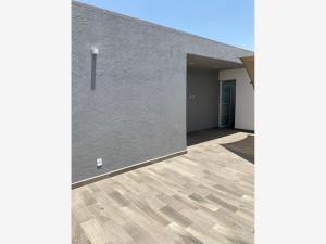 Casa en venta en Pedregal de Schoenstatt, Corregidora — foto 2 de 28