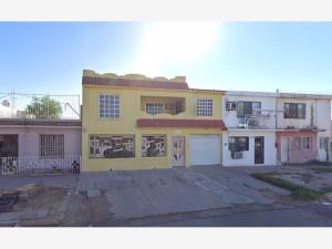 Casa en remate en Urbanizable 5, Cajeme, Sonora