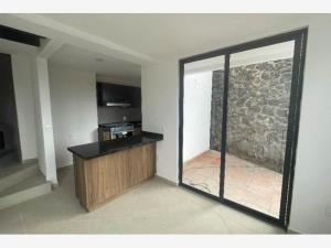 Casa en venta en Lomas de Tetela, Cuernavaca — foto 2 de 11