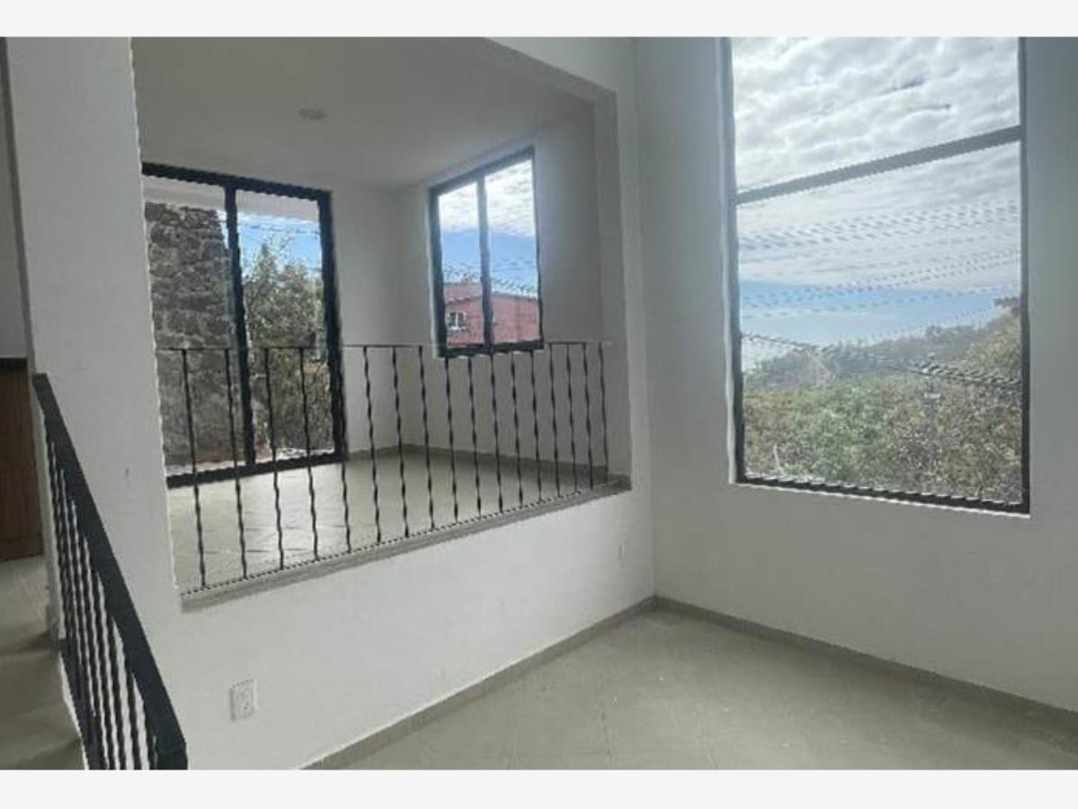 Casa en venta en Lomas de Tetela, Cuernavaca — foto 1 de 11