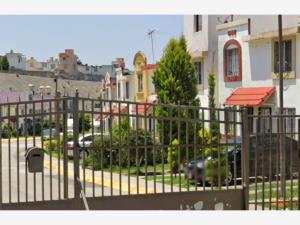 Casa en venta en URBI Villa del rey, Huehuetoca — foto 3 de 11