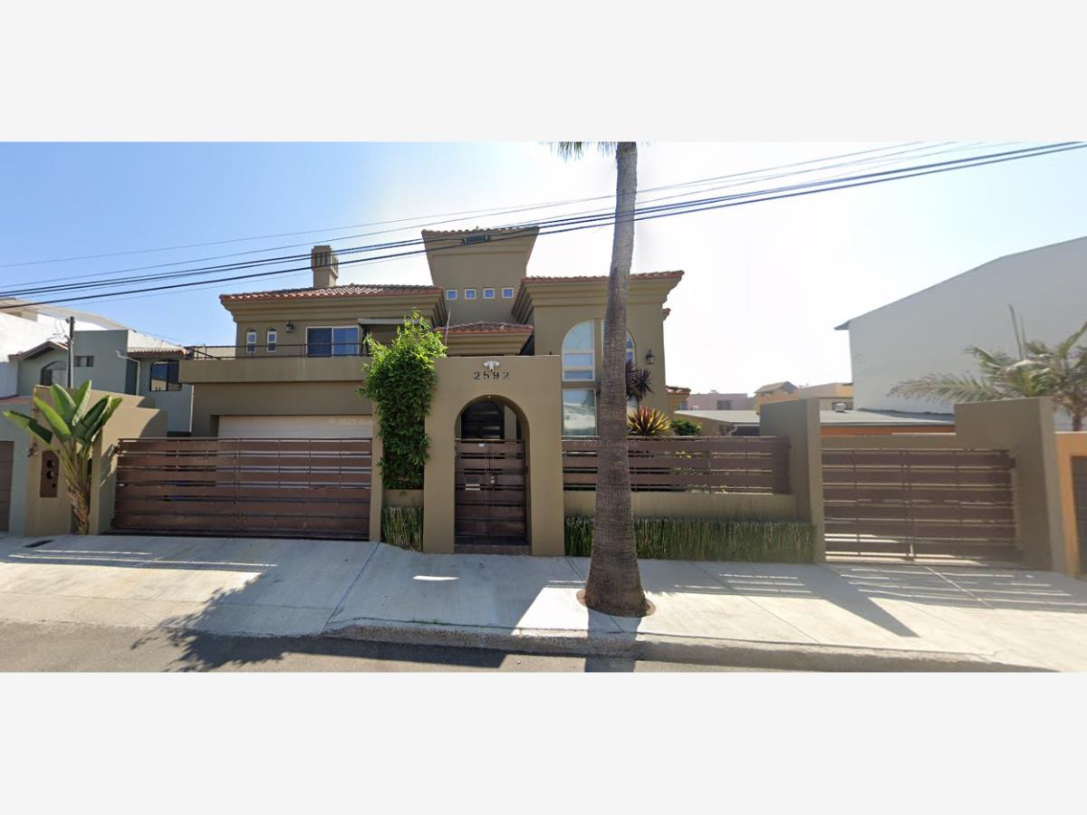 Casa en venta en Playas de Tijuana Sección Costa de Oro, Tijuana — foto 1 de 16
