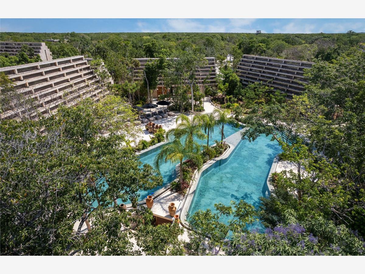 Terreno en venta en Tulum Centro, Tulum — foto 1 de 41