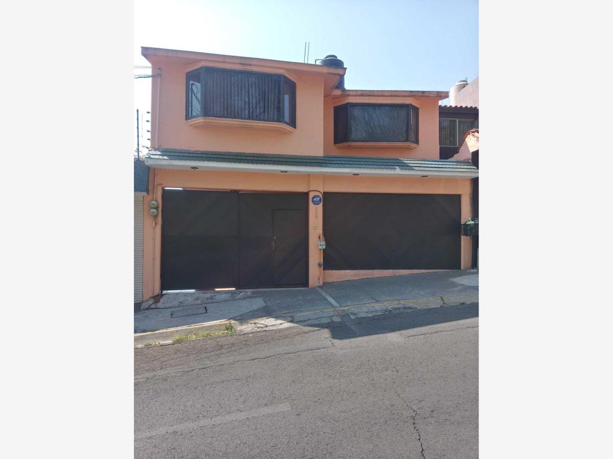 Casa en venta en Fuentes de Satelite, Atizapán de Zaragoza — foto 1 de 30