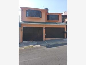 Casa en venta en Fuentes de Satelite, Atizapán de Zaragoza, México