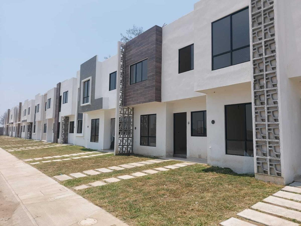 Casa en venta en Residencial del Bosque, Veracruz — foto 1 de 31