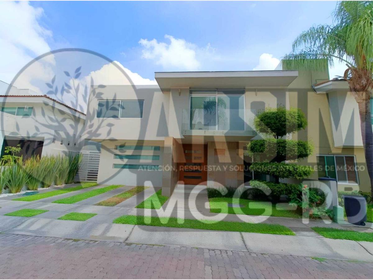 Casa en venta en Jardín Real, Zapopan — foto 1 de 53
