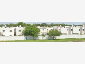 Casa en venta en Nogalar, Piedras Negras — foto 2 de 4