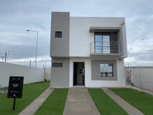 Casa en venta en Monet Residencial, Mexicali, Baja California Casa en venta en Monet Residencial, Mexicali, Baja California