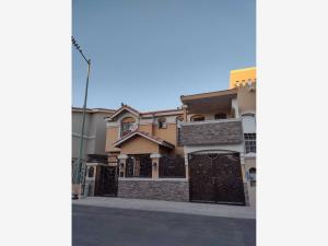 Casa en Otay Vista, Tijuana, Baja California
