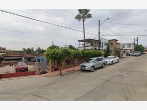 Casa en venta en El Refugio, Tecate — foto 3 de 9