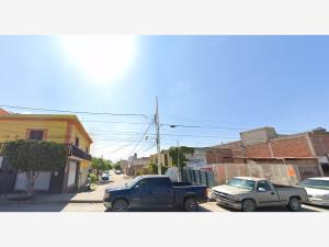 Casa en venta en El Faro, Silao de la Victoria — foto 2 de 11