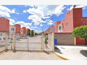 Casa en venta en Granjas Banthí Sección Solares, San Juan del Río — foto 2 de 9
