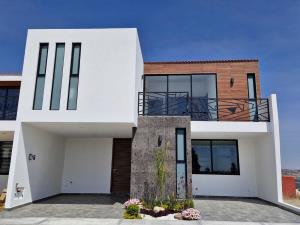 Casa en venta en Campestre Haras, Amozoc, Puebla Casa en venta en Campestre Haras, Amozoc, Puebla