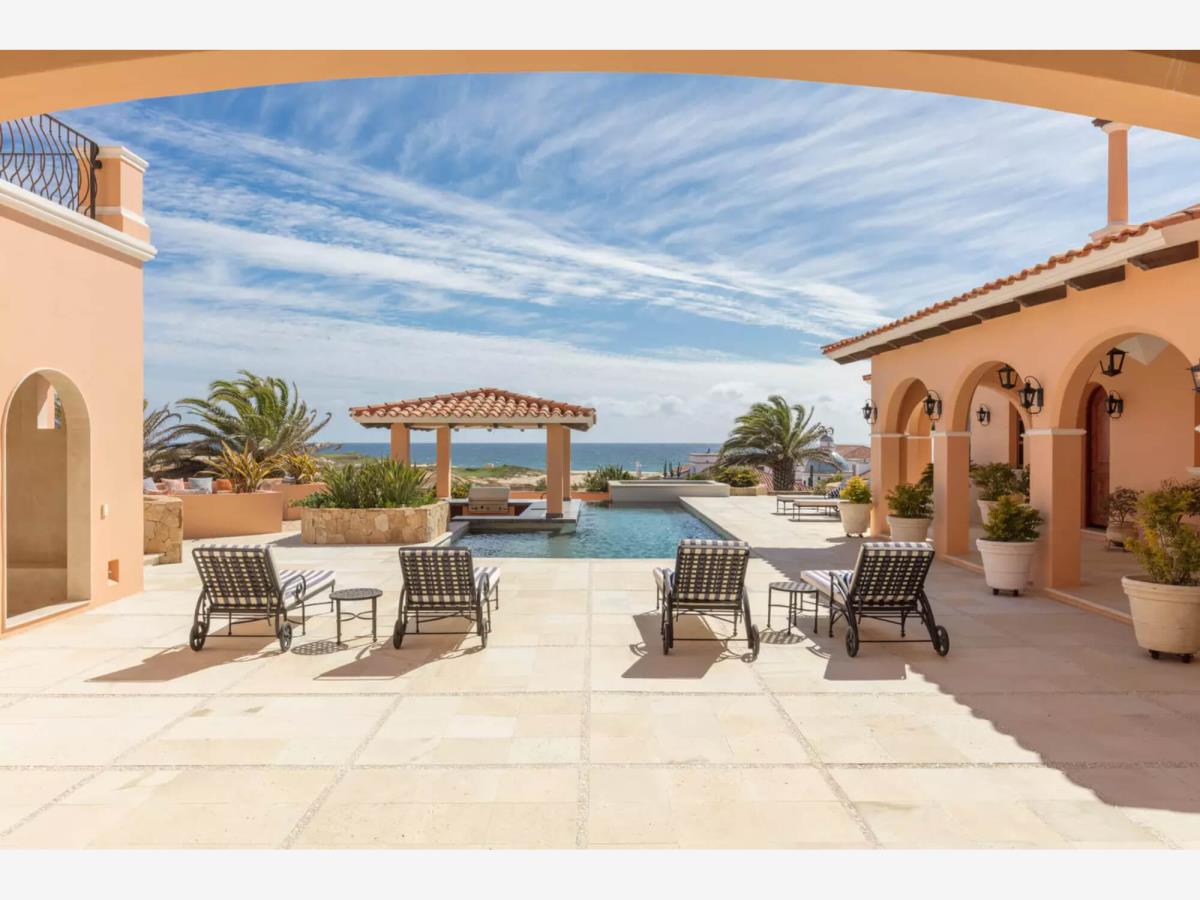 Casa en venta en Cabo San Lucas Centro, Los Cabos — foto 1 de 45