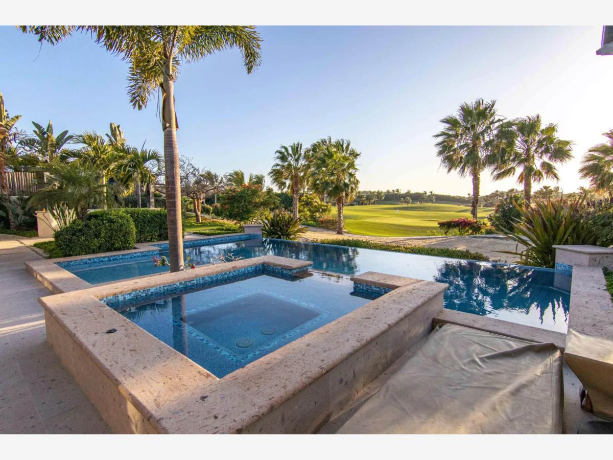 Casa en venta en Cabo San Lucas Centro, Los Cabos — foto 1 de 37