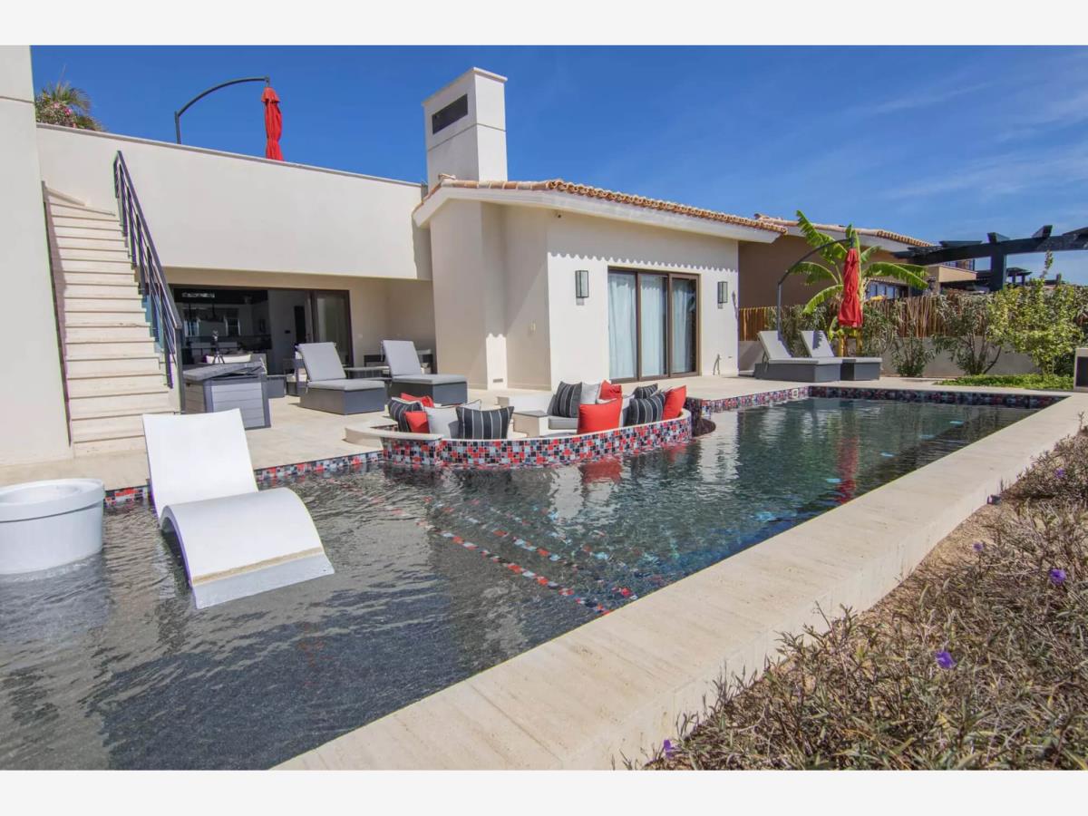 Casa en venta en Cabo San Lucas Centro, Los Cabos — foto 1 de 35