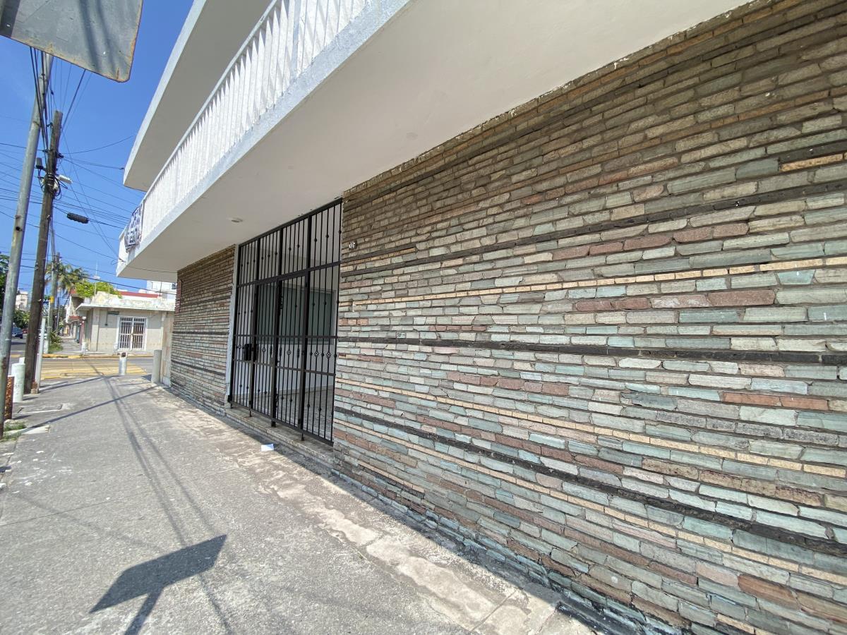 Edificio en renta en Ricardo Flores Magón, Veracruz — foto 1 de 26